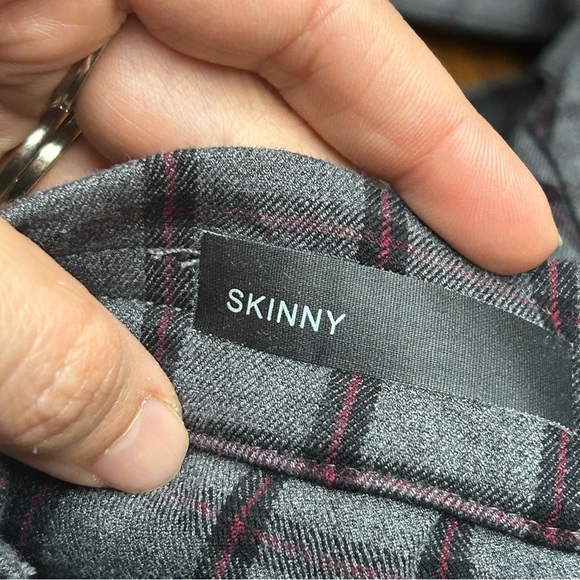 Kut from the Kloth Gray Skinny plaid Pants - Picture 3 of 7